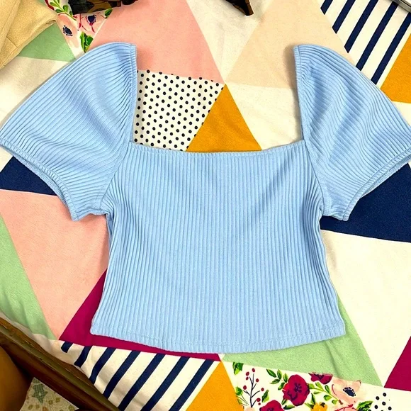 H&M crop top - Picture 1 of 2